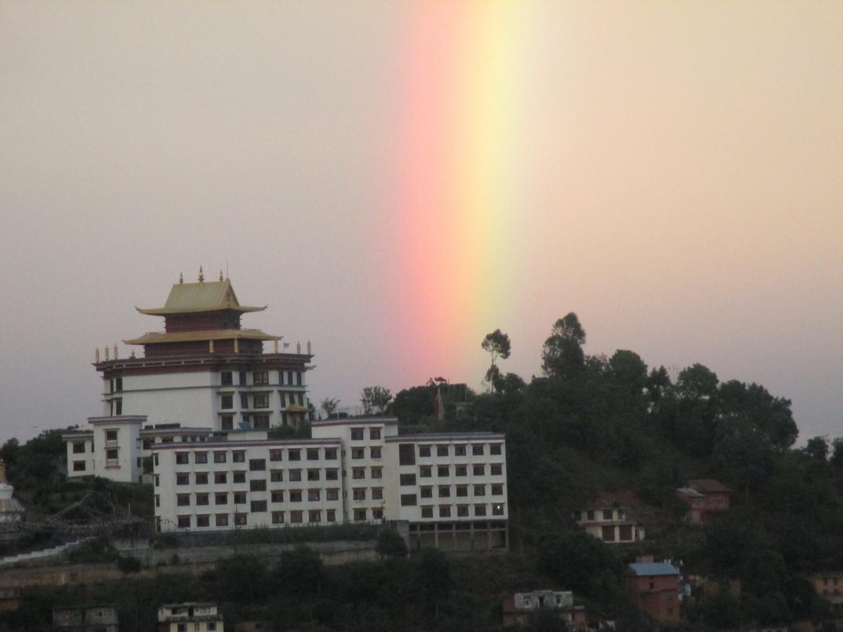 Hotel Swiss Dakshinkali エクステリア 写真